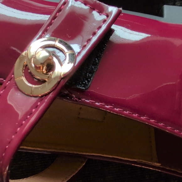 Women's Flats size 240 (7) - Picture 3 of 5